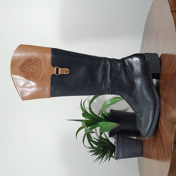 Boots: Knee high leather two toned boots - Picture 4 of 8